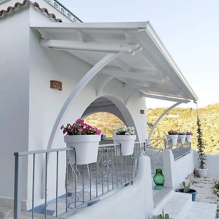 Dimora Mediterranea Mattinata Buitenkant foto