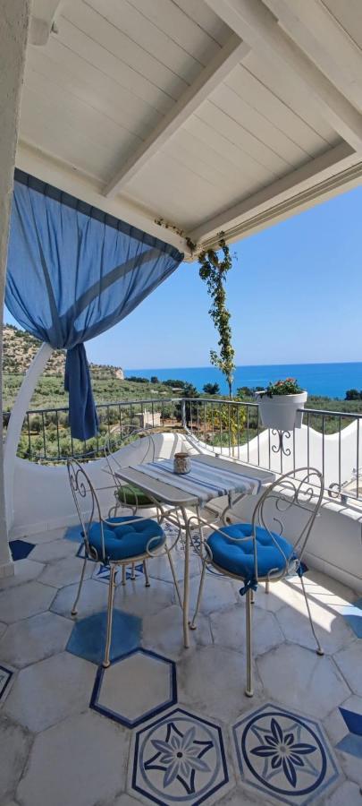 Dimora Mediterranea Mattinata Buitenkant foto